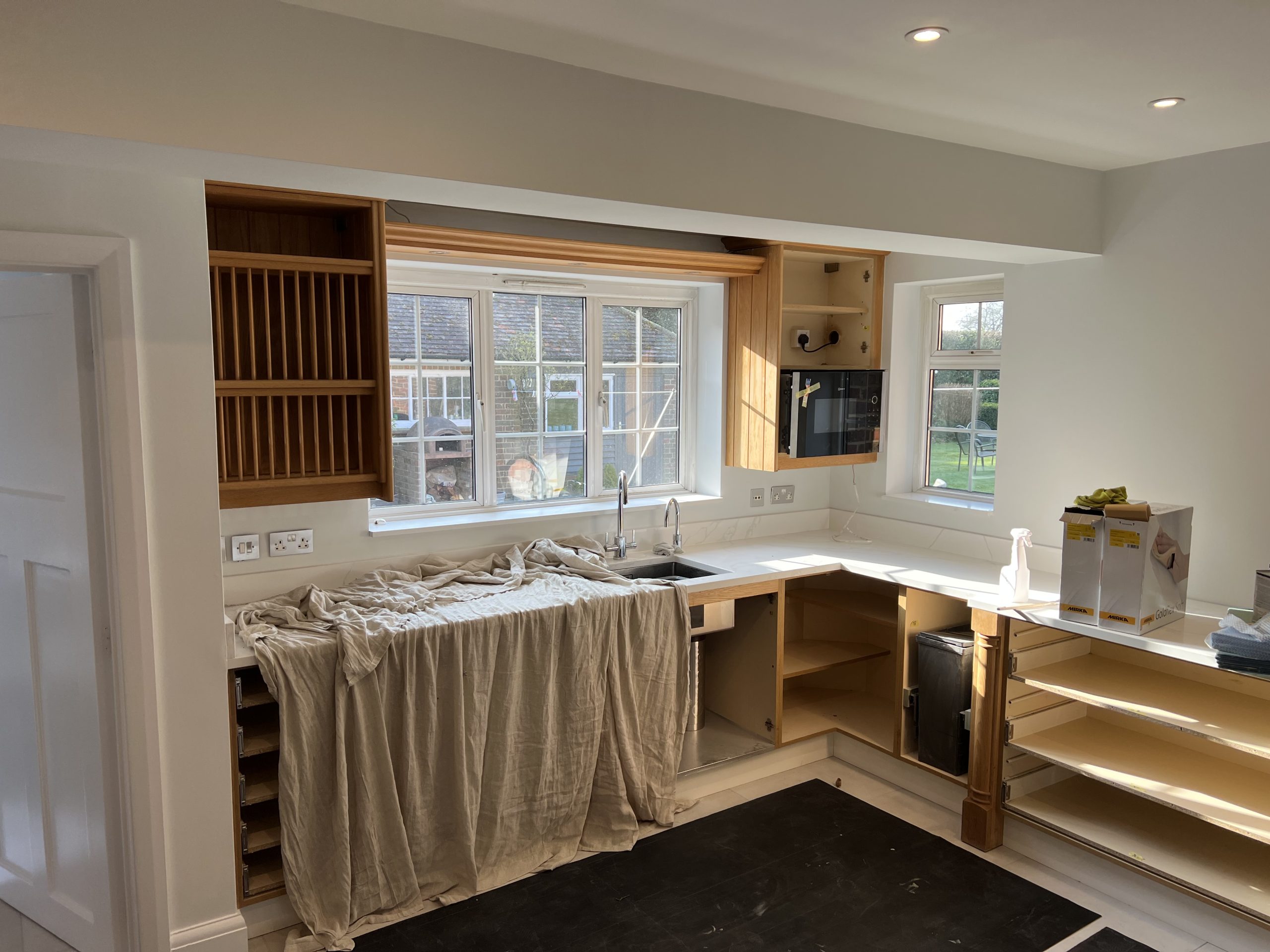 Oak kitchen before painting